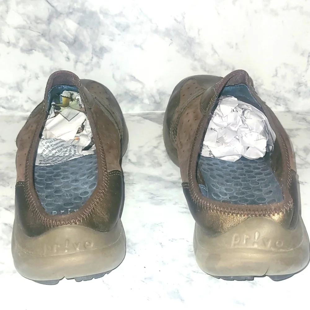 Privo Athletic Shoes Slip on Brown Bronze Genuine Leather 10M Round toe